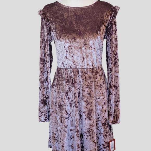 mossimo long sleeve dress Mossimo Supply Co. Dresses | Mossimo Supply Co. Women's Velvet Longsleeve Ruffle Shoulder Dress New Size S | Color: Pink | Size: S